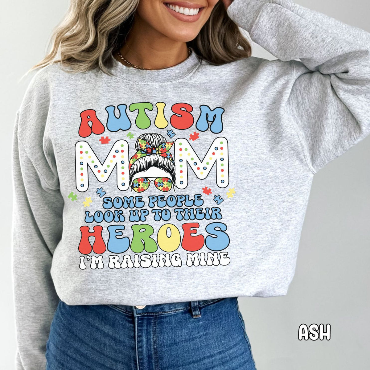 Autism Mom Unisex Heavy Blend™ Crewneck Sweatshirt