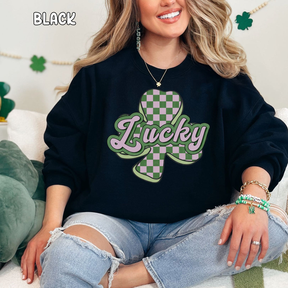 Checkered Lucky Unisex Heavy Blend™ Crewneck Sweatshirt